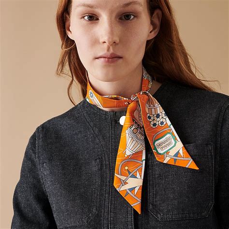 choosing hermes scarf|how to wear Hermes twilly.